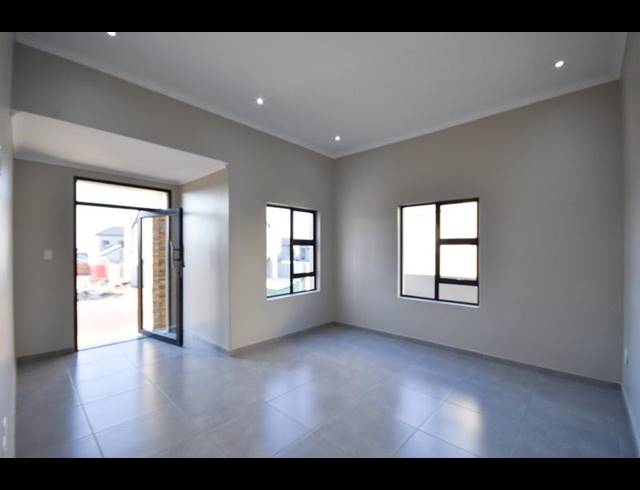 3 BEDROOM HOUSE FOR SALE IN GOLDEN FIELDS ESTATE